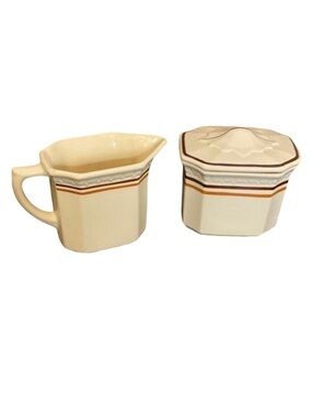 Syracuse China Econo-Rim Vintage Cream and Brown Ceramic Creamer and Sugar Set.